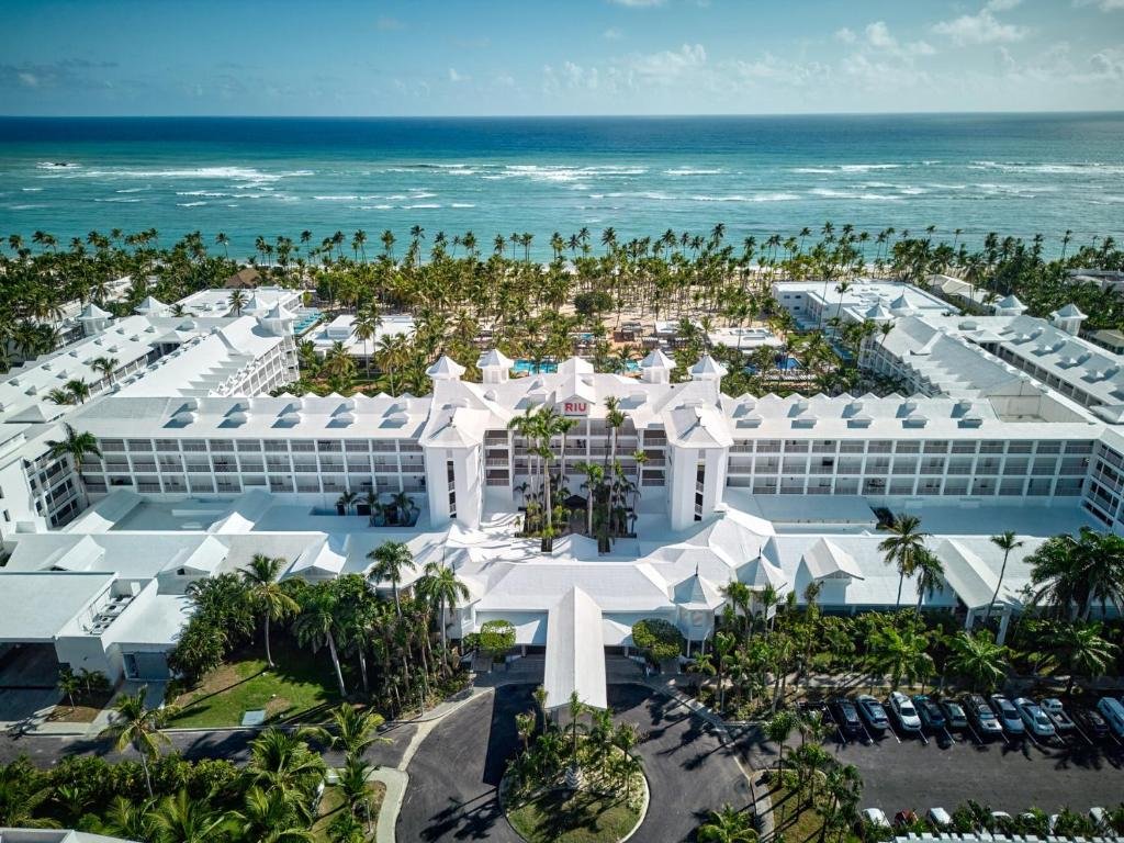 Arena Gorda white-sand beach at Hotel Riu Palace Macao Punta Cana