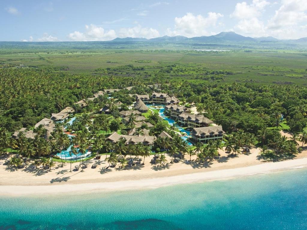 Instalaciones y playa en Los Mejores Resorts de Punta Cana para Parejas y Lunas de Miel (2026)